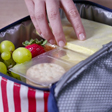 How to make a DIY lunch box ice pack