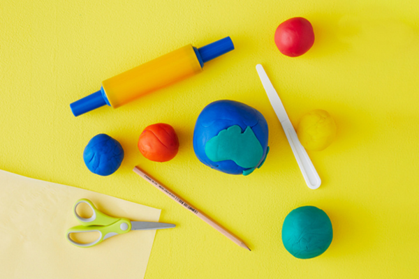 STEM Activities for Kids These Holidays