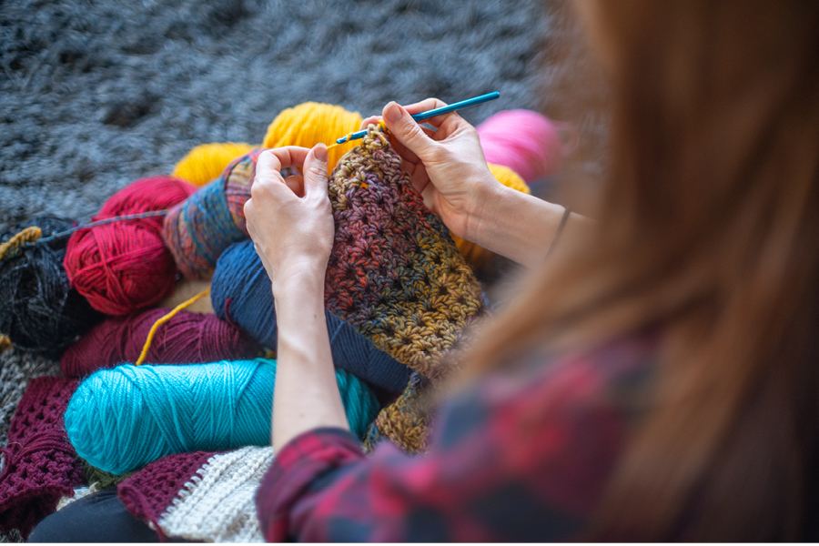 Learning a new skill is one of the key benefits of art classes, as it keeps your mind active