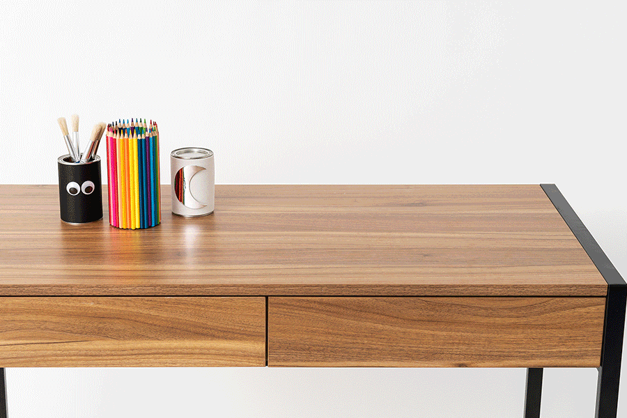 Five-minute school hack: decorate pen and pencil tins